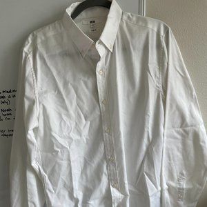 Uniqlo Slim Fit Oxford Dress Shirt - Medium (NWOT)